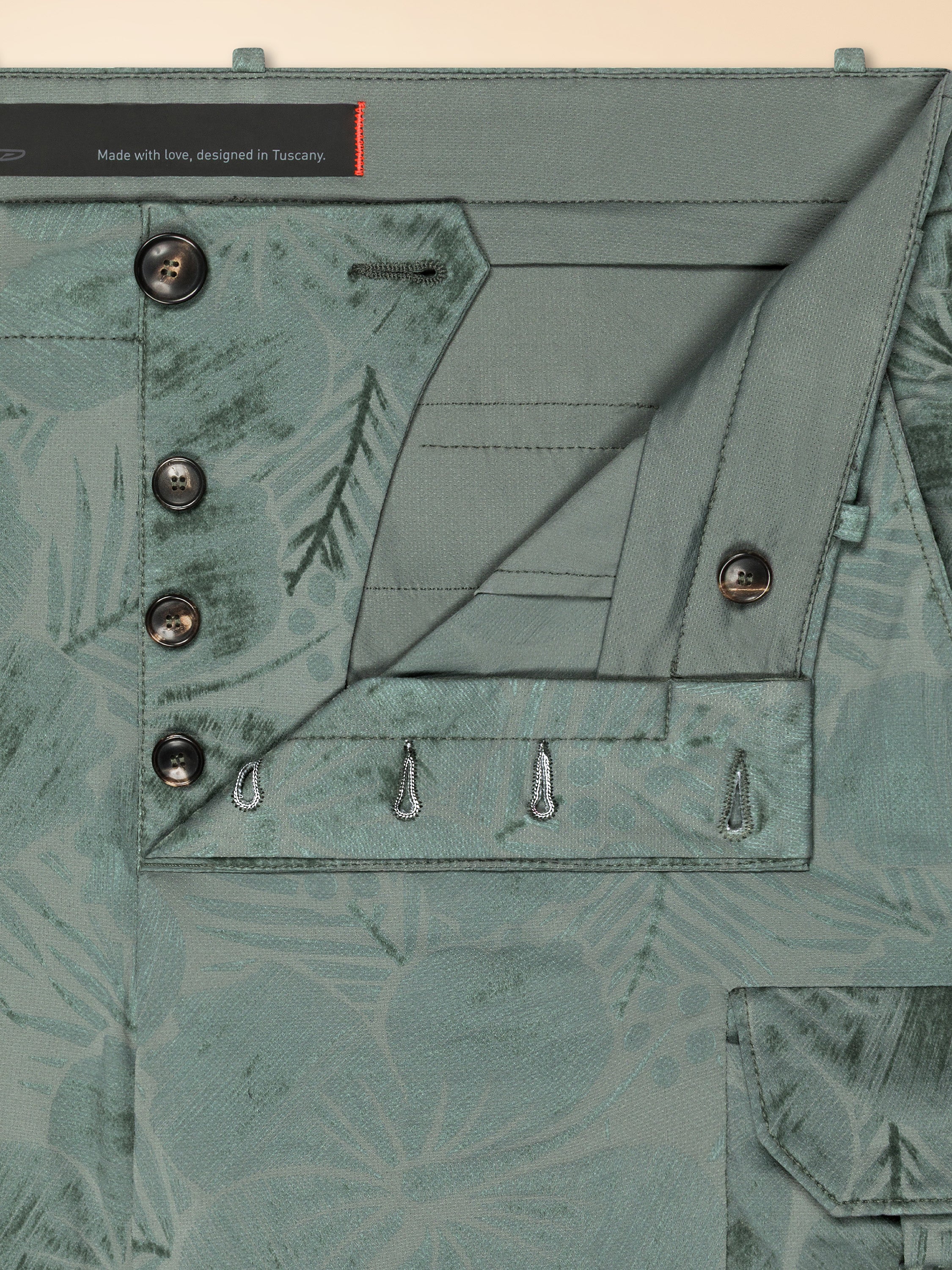 Velvetflex Light Hibiscus Cargo Short Pant - RRD Roberto Ricci Designs - Official Online Store