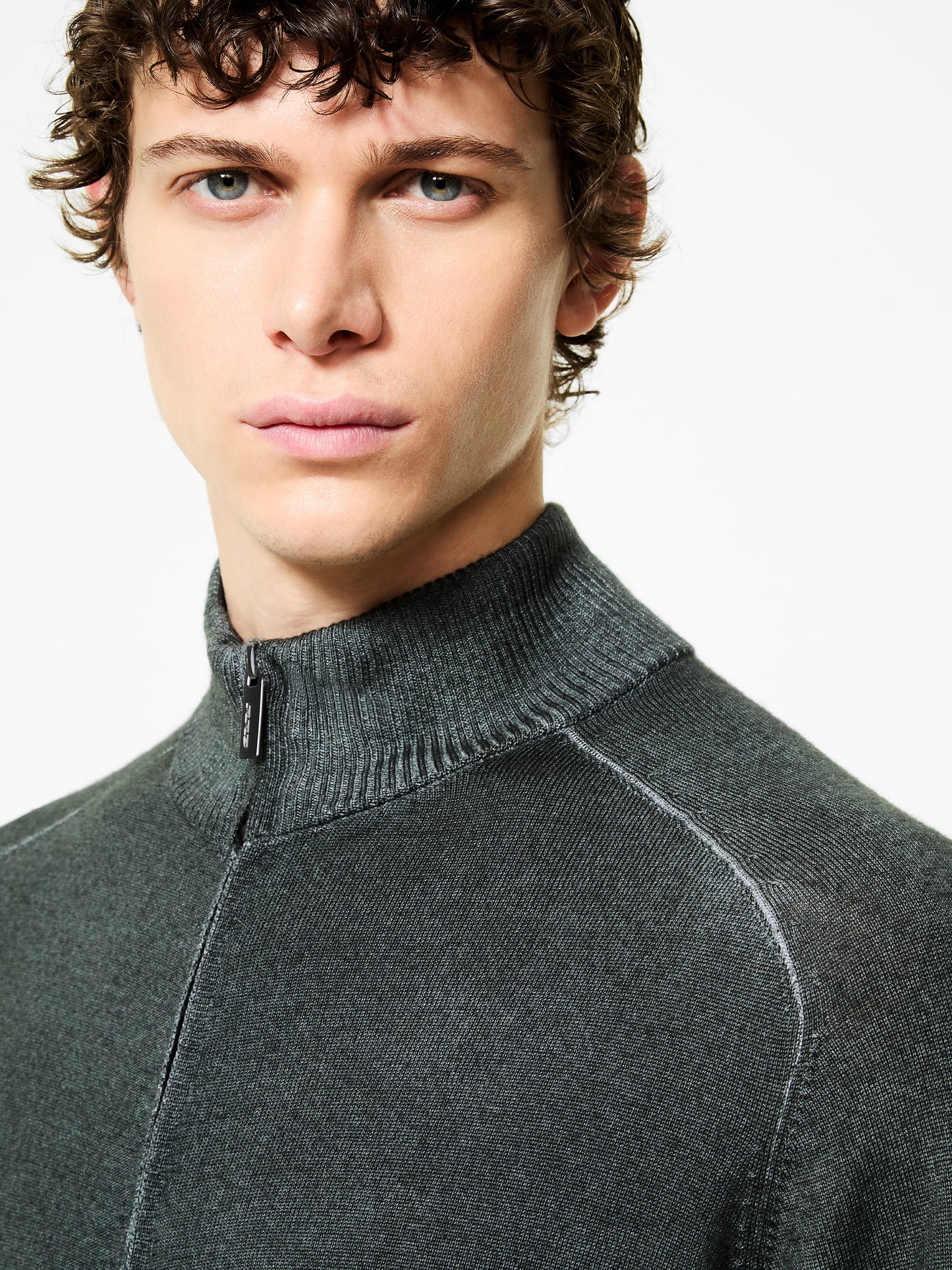 Crispy Full Zip Knit