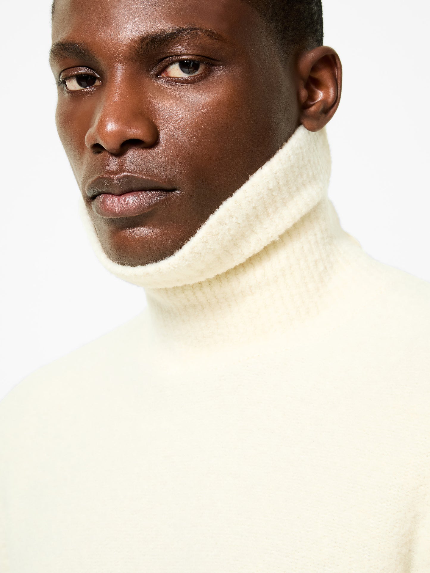 Boucle Turtleneck Knit