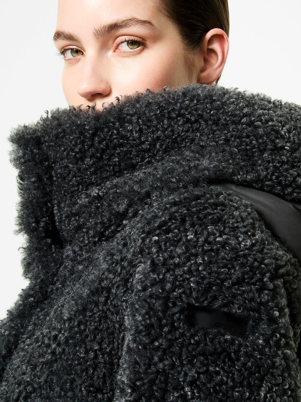 Lamb Hybrid Hood Wom Jkt - RRD Roberto Ricci Designs - Official Online Store