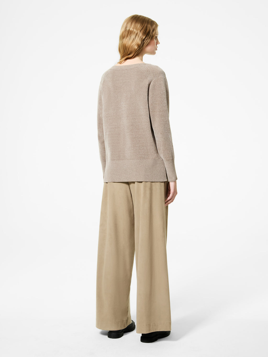 Velvet Vent V-Neck Wom Knit - RRD Roberto Ricci Designs - Official Online Store