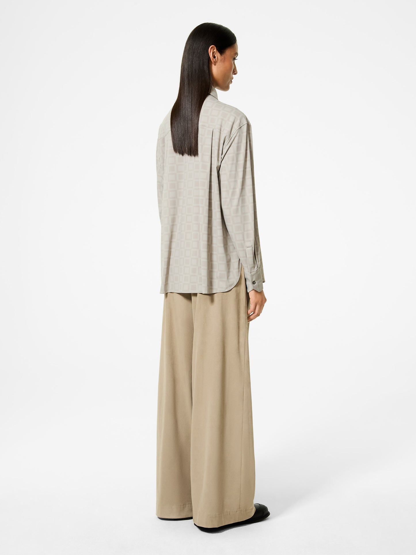 Dori Boyfriend Wom Shirt