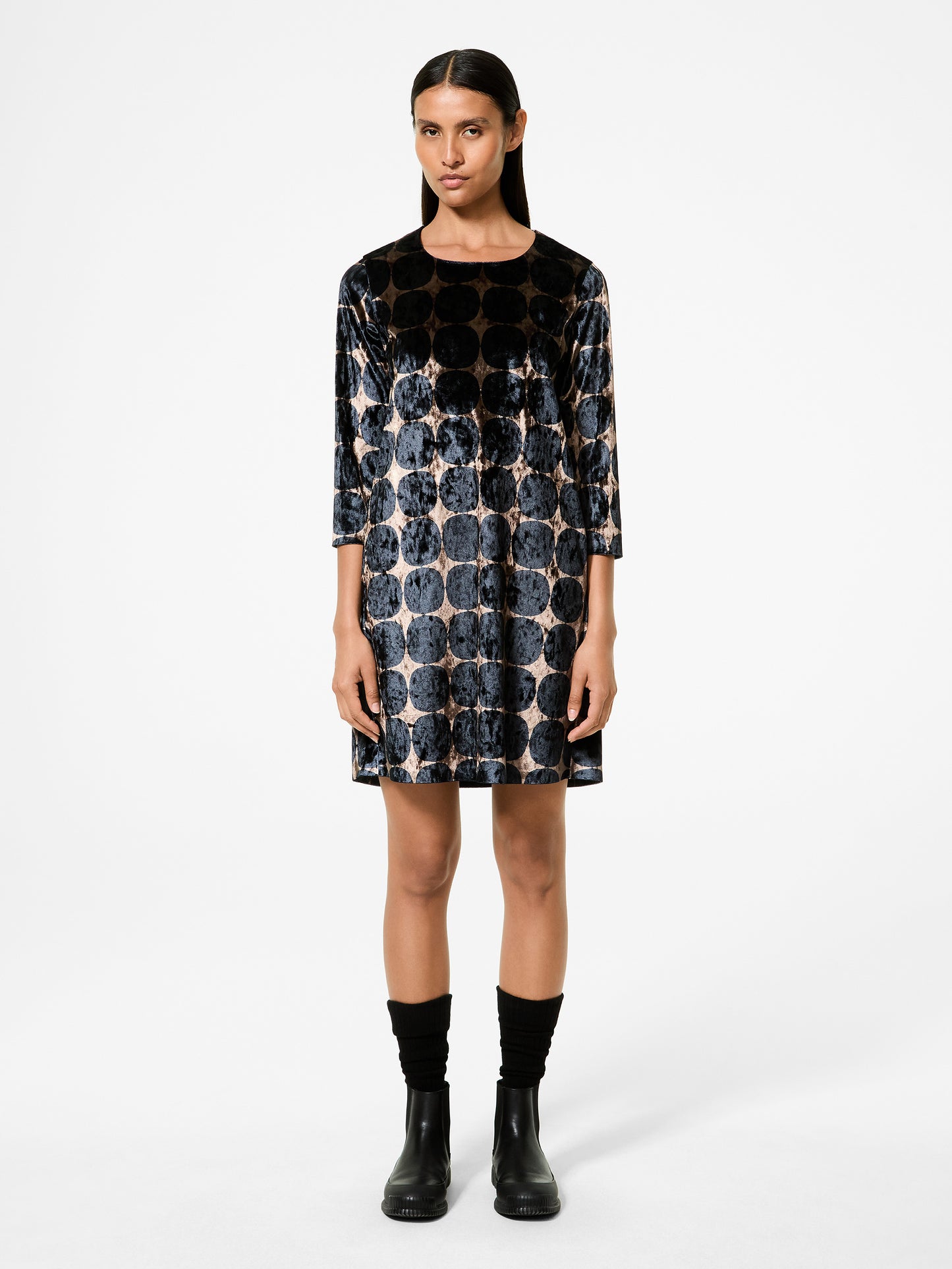 Mina Sixty Sleeve Wom Dress