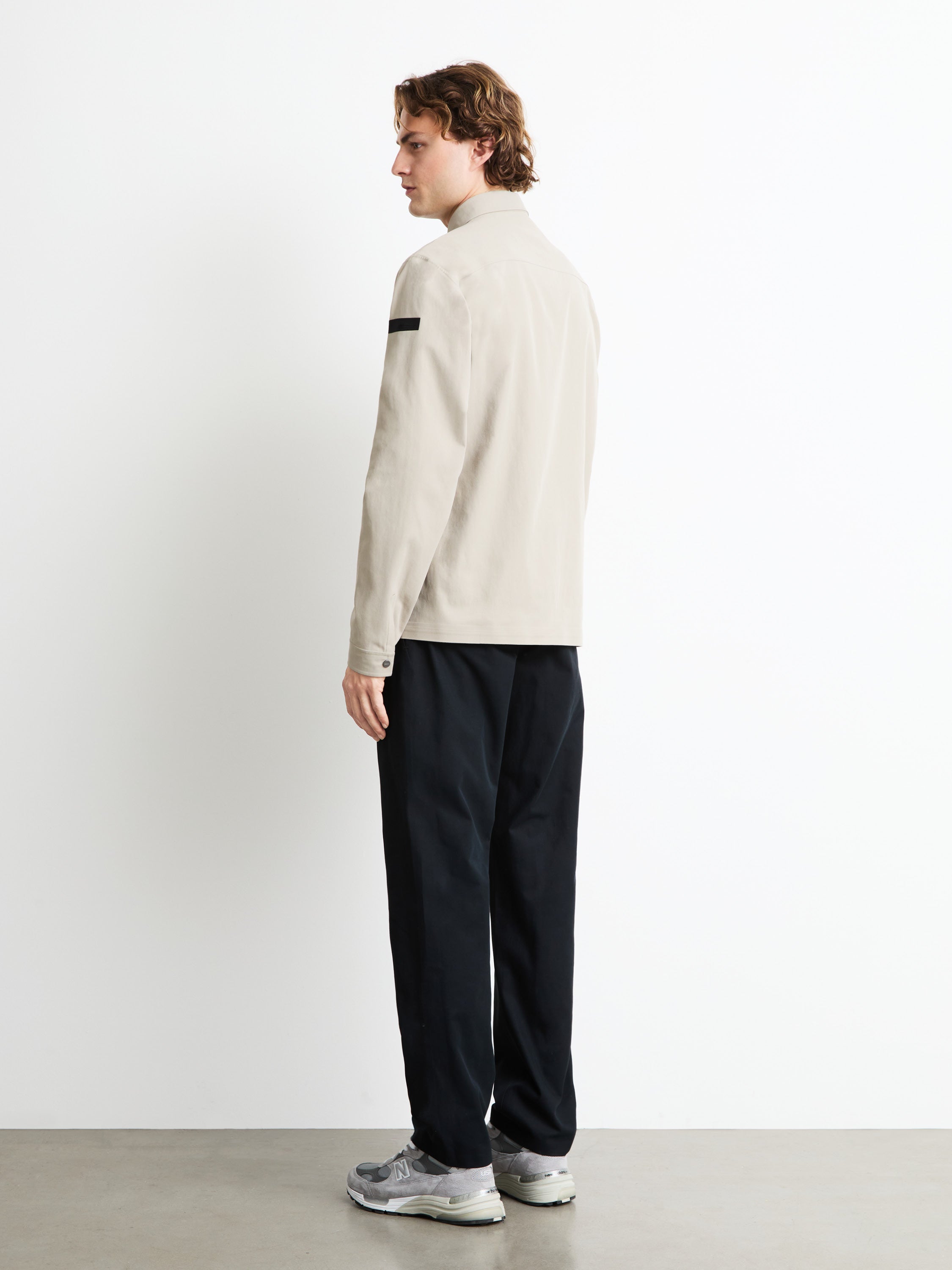 L_Glued Tech Overshirt Soft Jkt