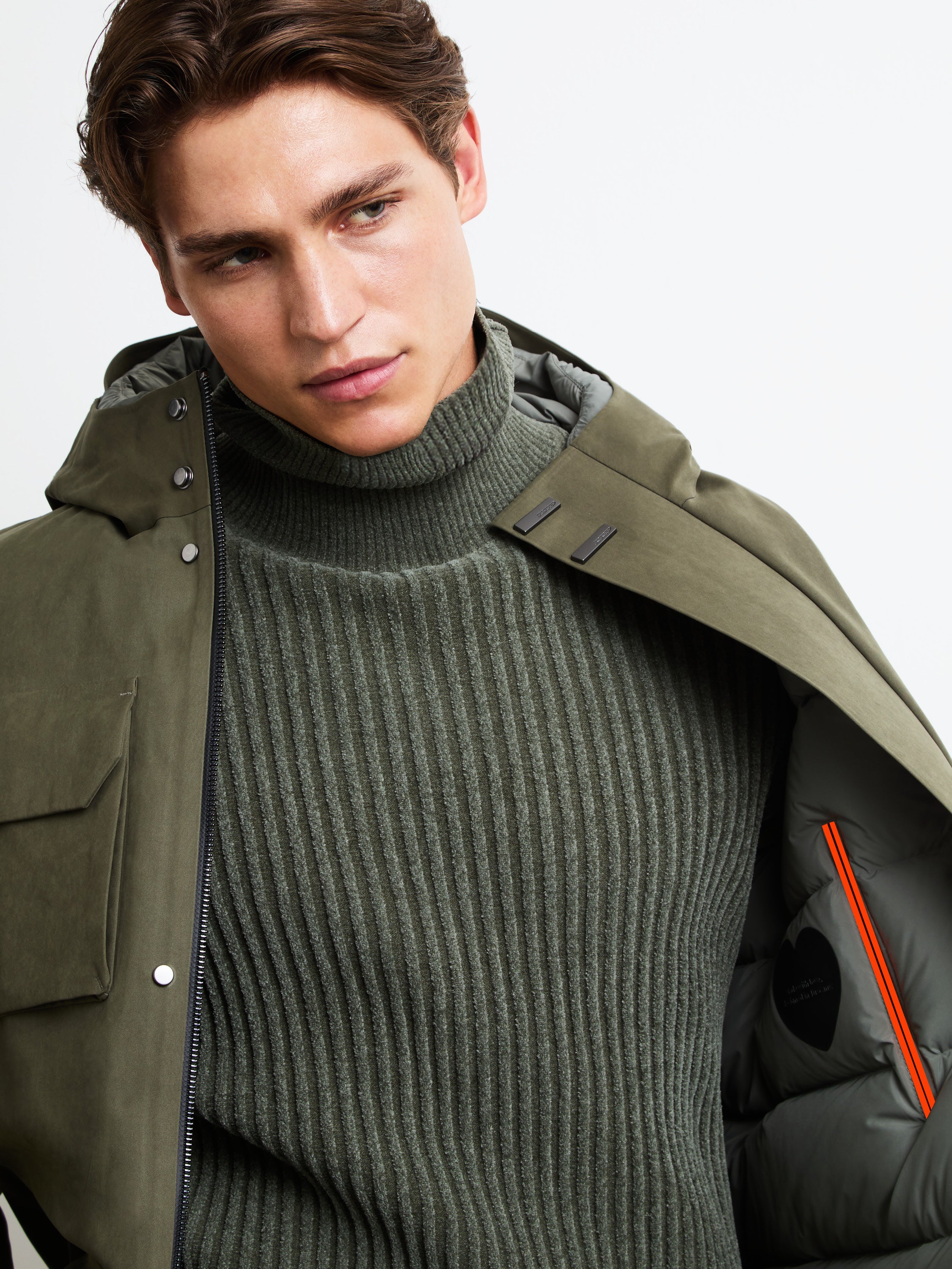 Hut Floating Field Hood Jkt