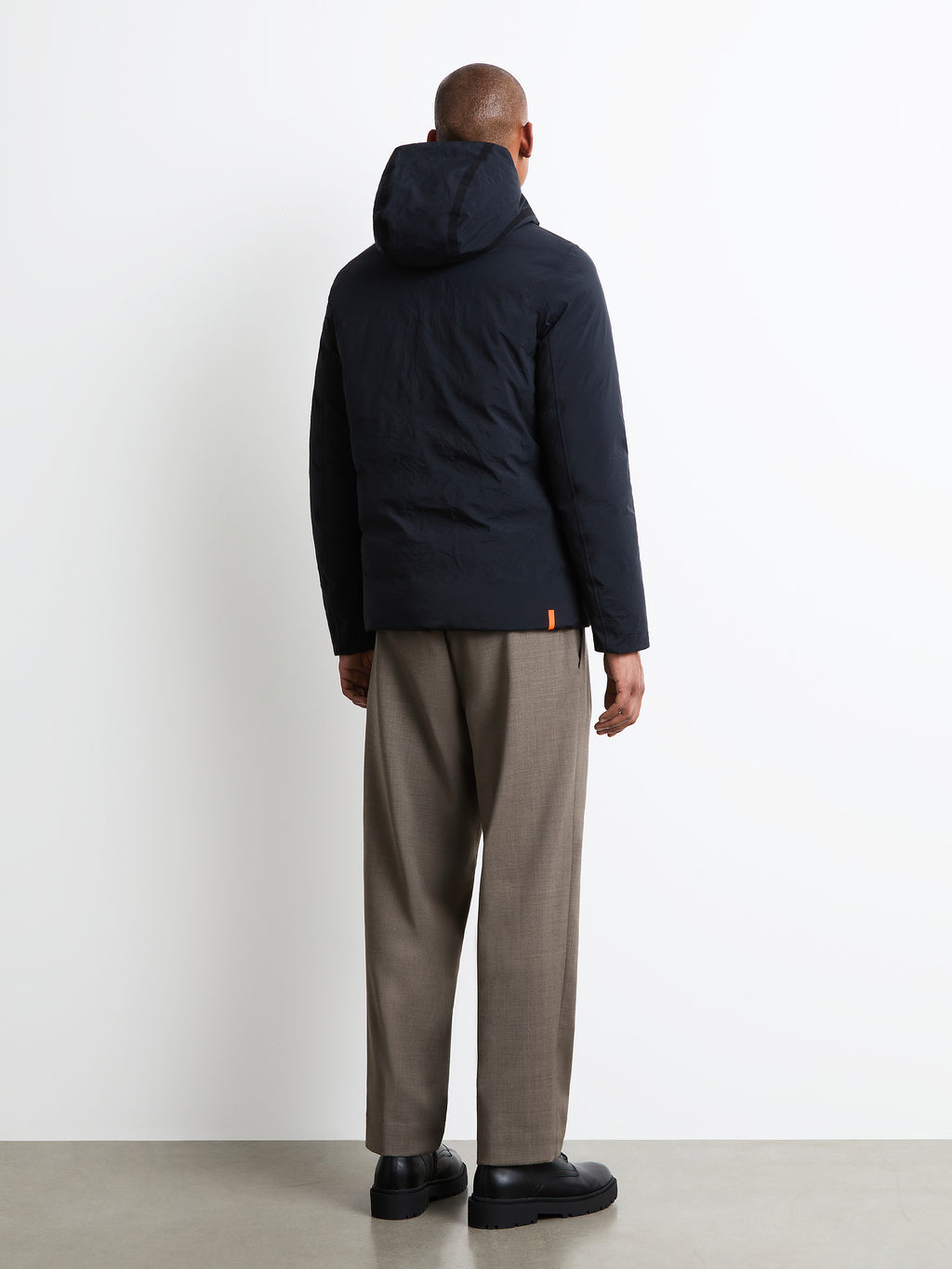 Dali Floating Storm Rev Jkt