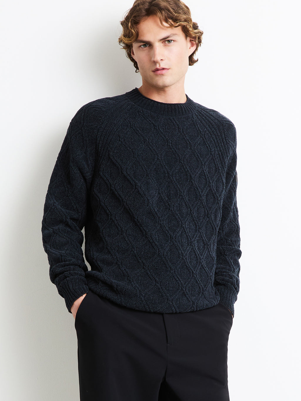 Velvet Rhombus Round Knit