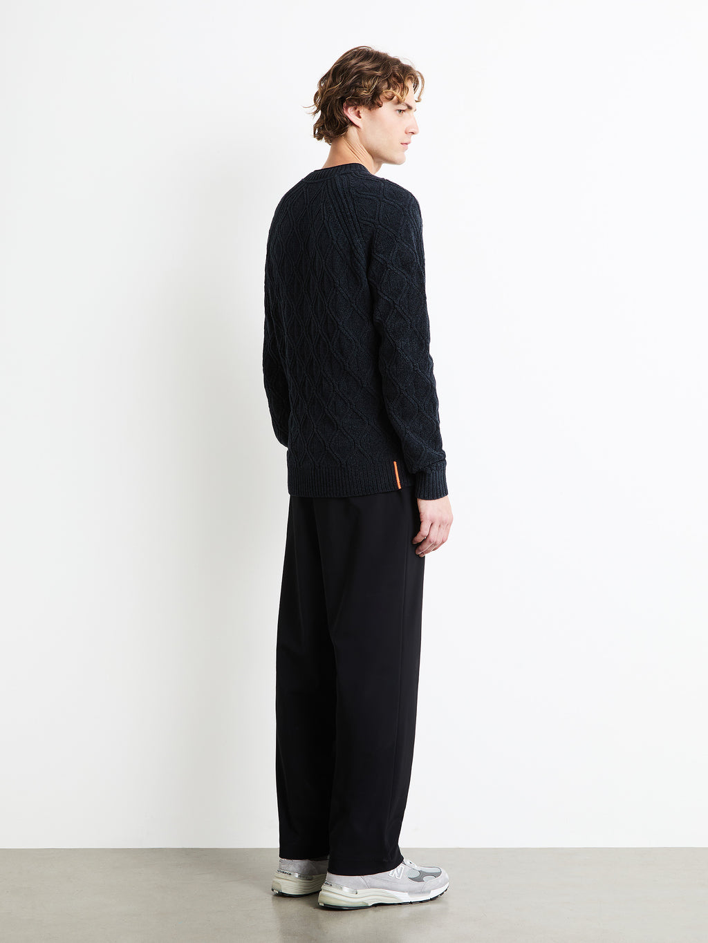 Velvet Rhombus Round Knit