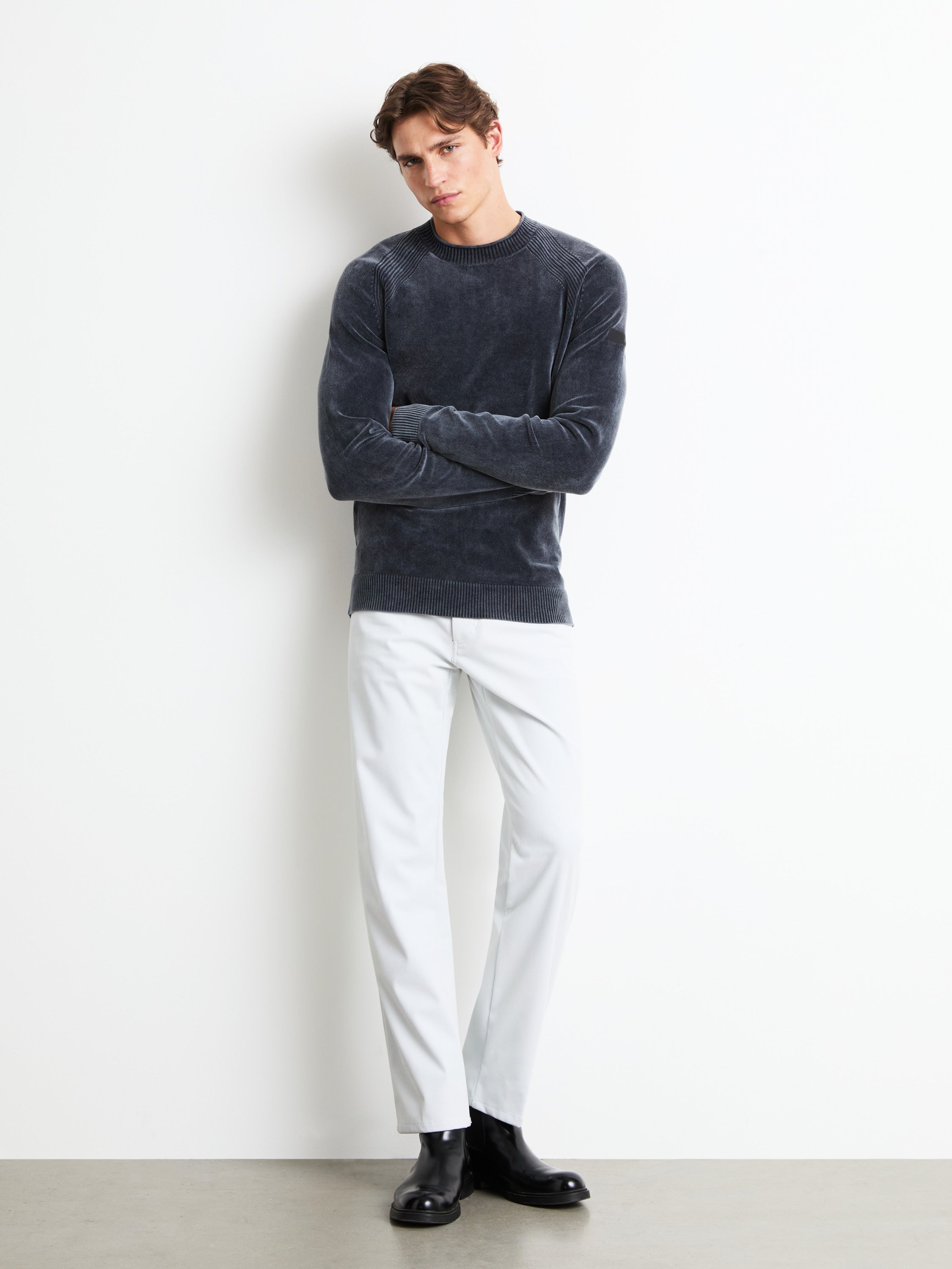 Velvet Techno Wash Round Knit