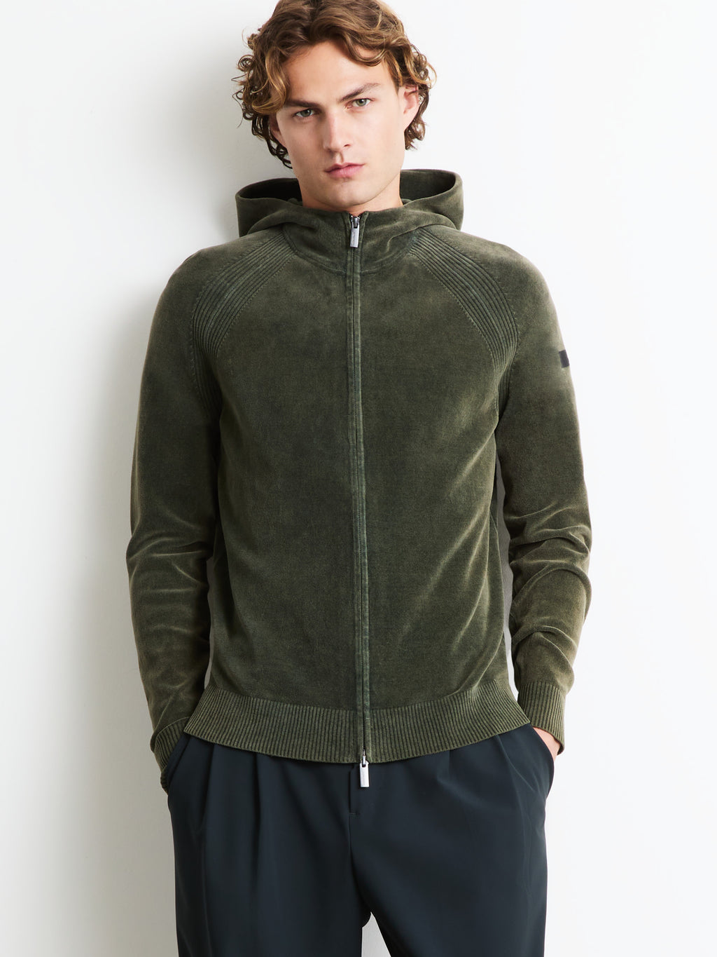 Velvet Techno Wash Hood Zip Knit