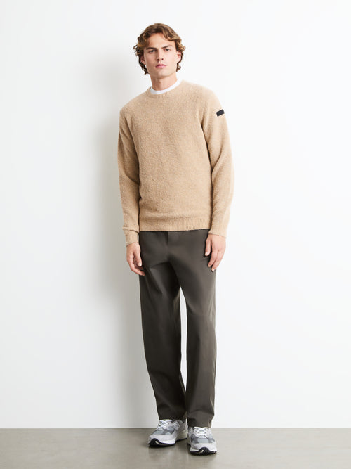Bouclè Round Knit