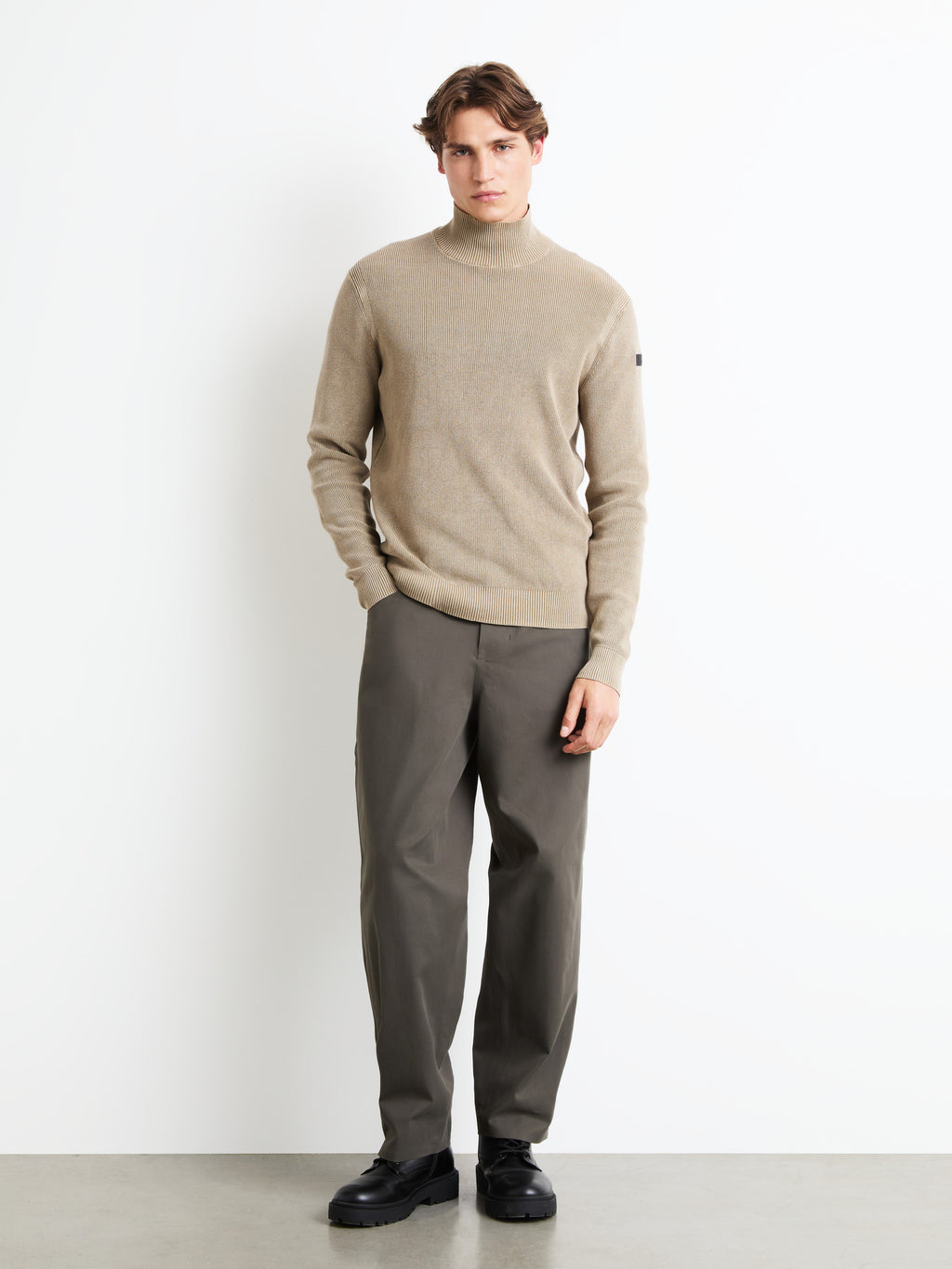 L_Glued Tech 5T 2.2 Pant