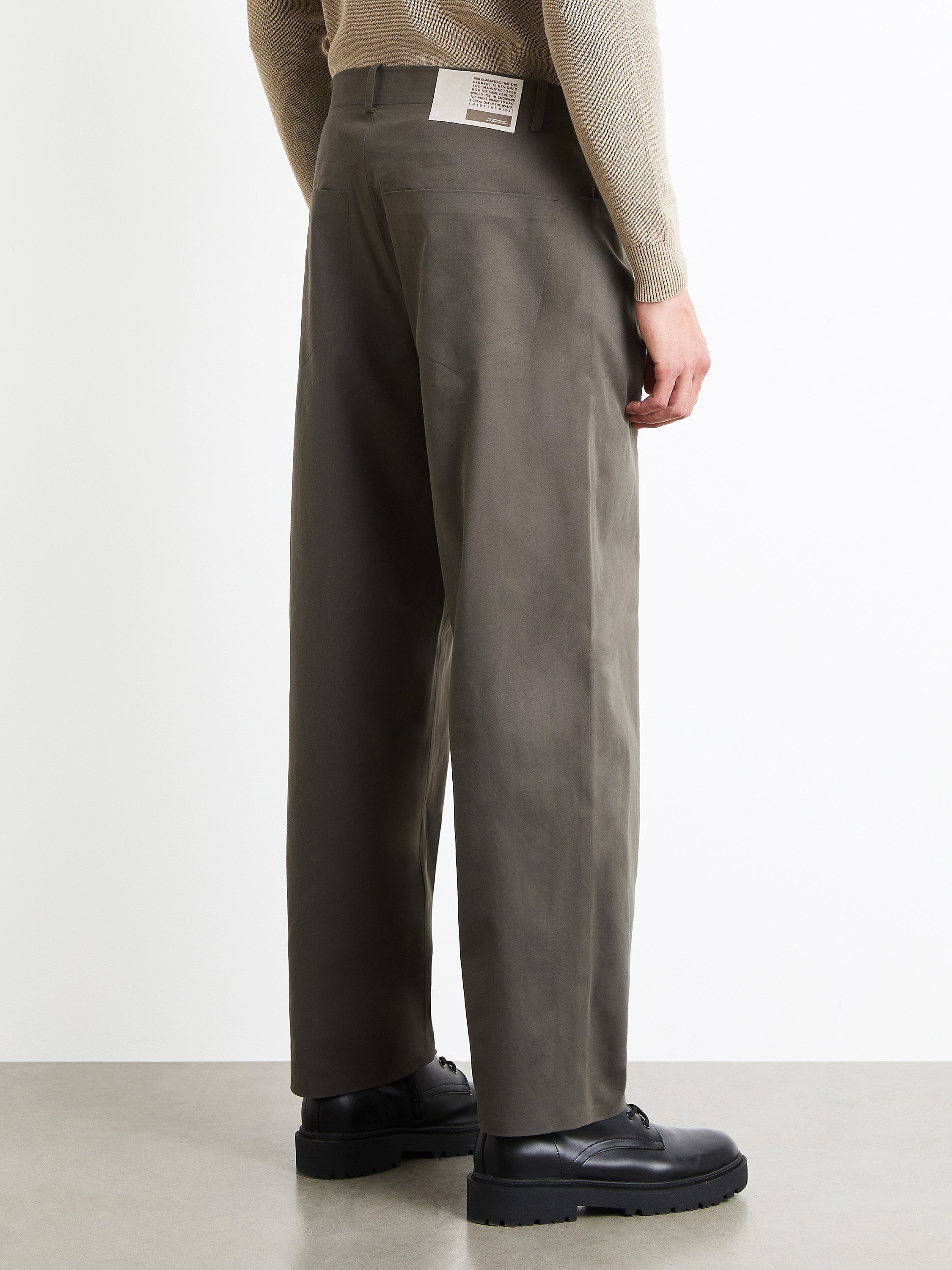 L_Glued Tech 5T 2.2 Pant