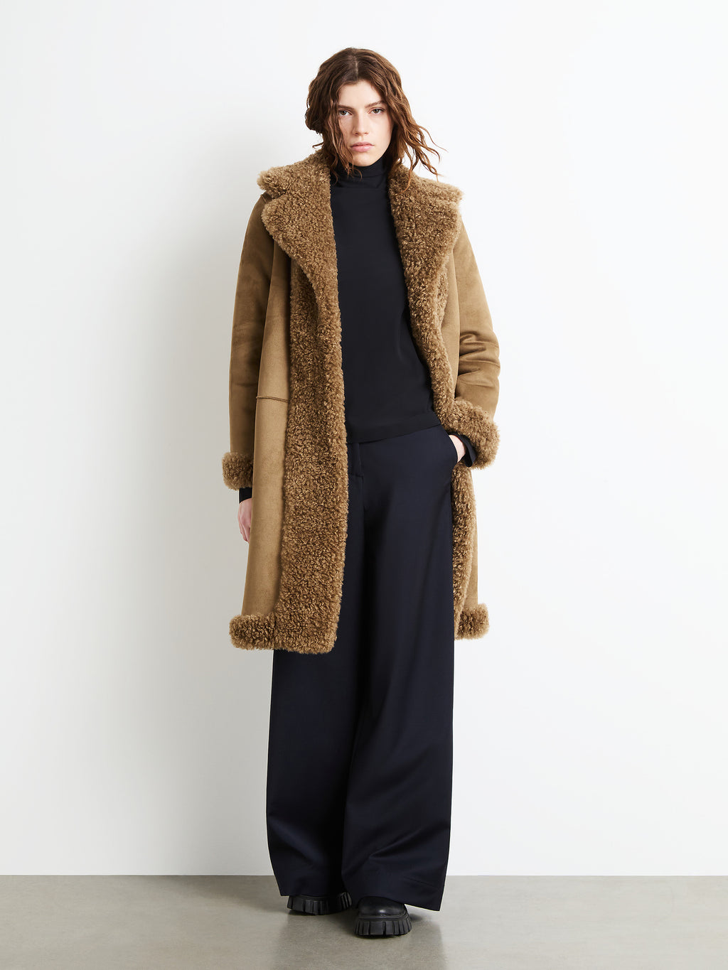 Lamb Coat Wom Jkt