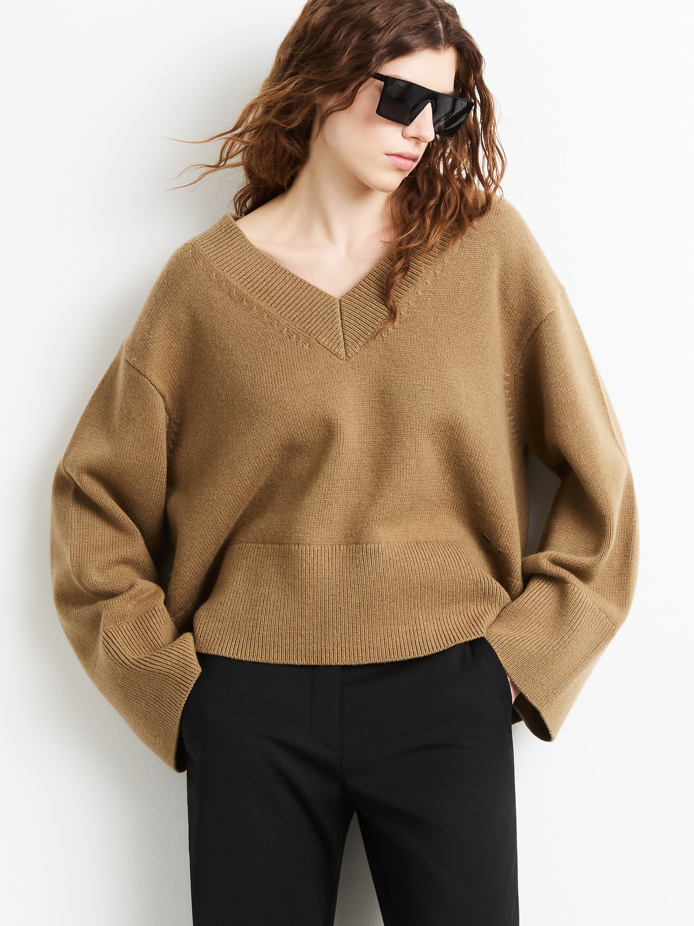 Wool Cash 5 V-Neck Wom Knit
