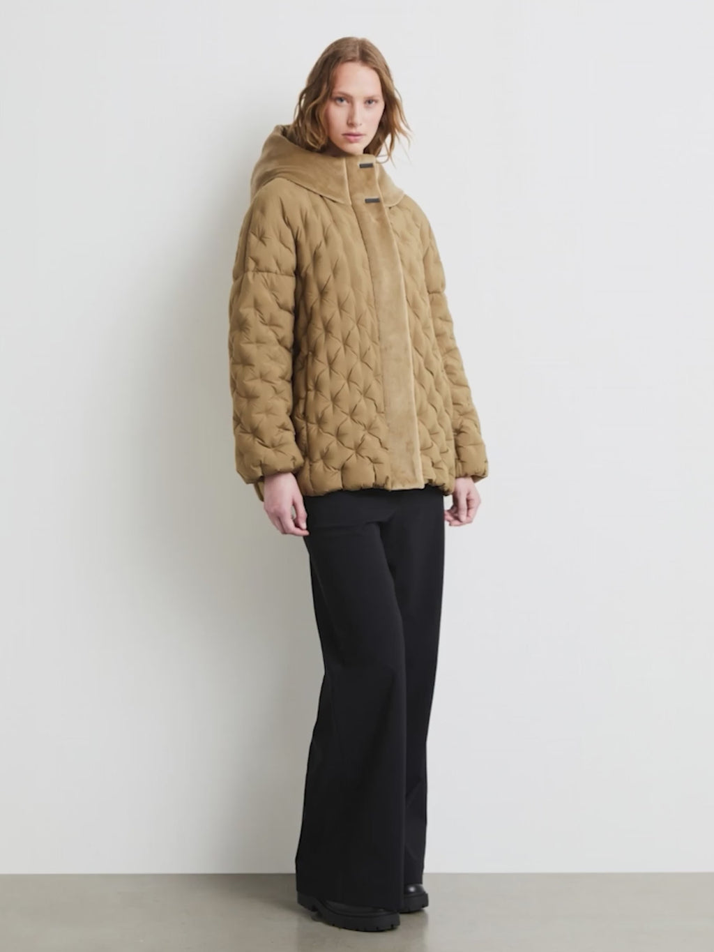 Dot Parka Over Short Wom Jkt